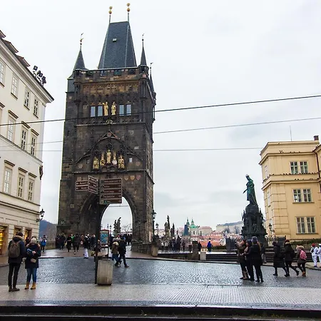 Appartement Karlova *